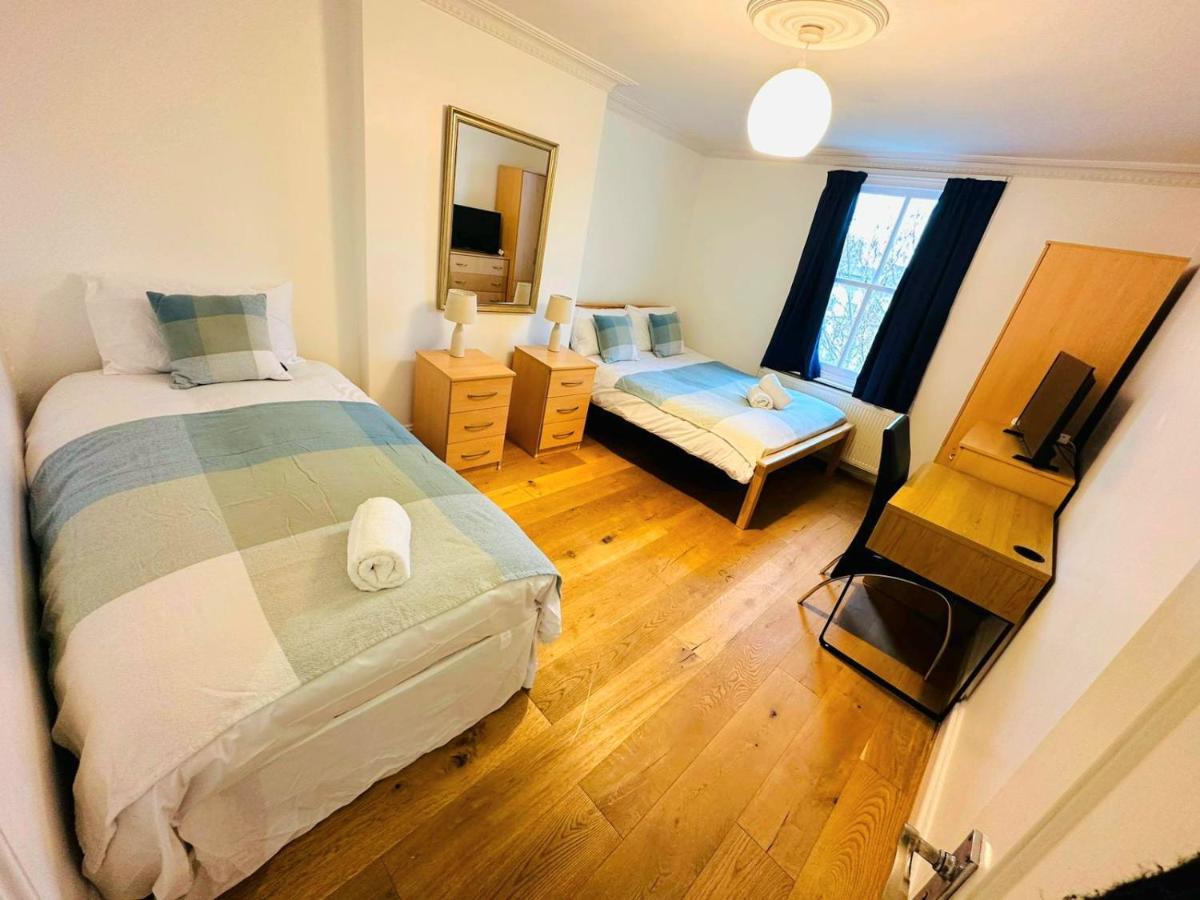 Cosy Home In Kensington - Great Location! 3 Minutes Walk To Earl'S Court Station Лондон Экстерьер фото