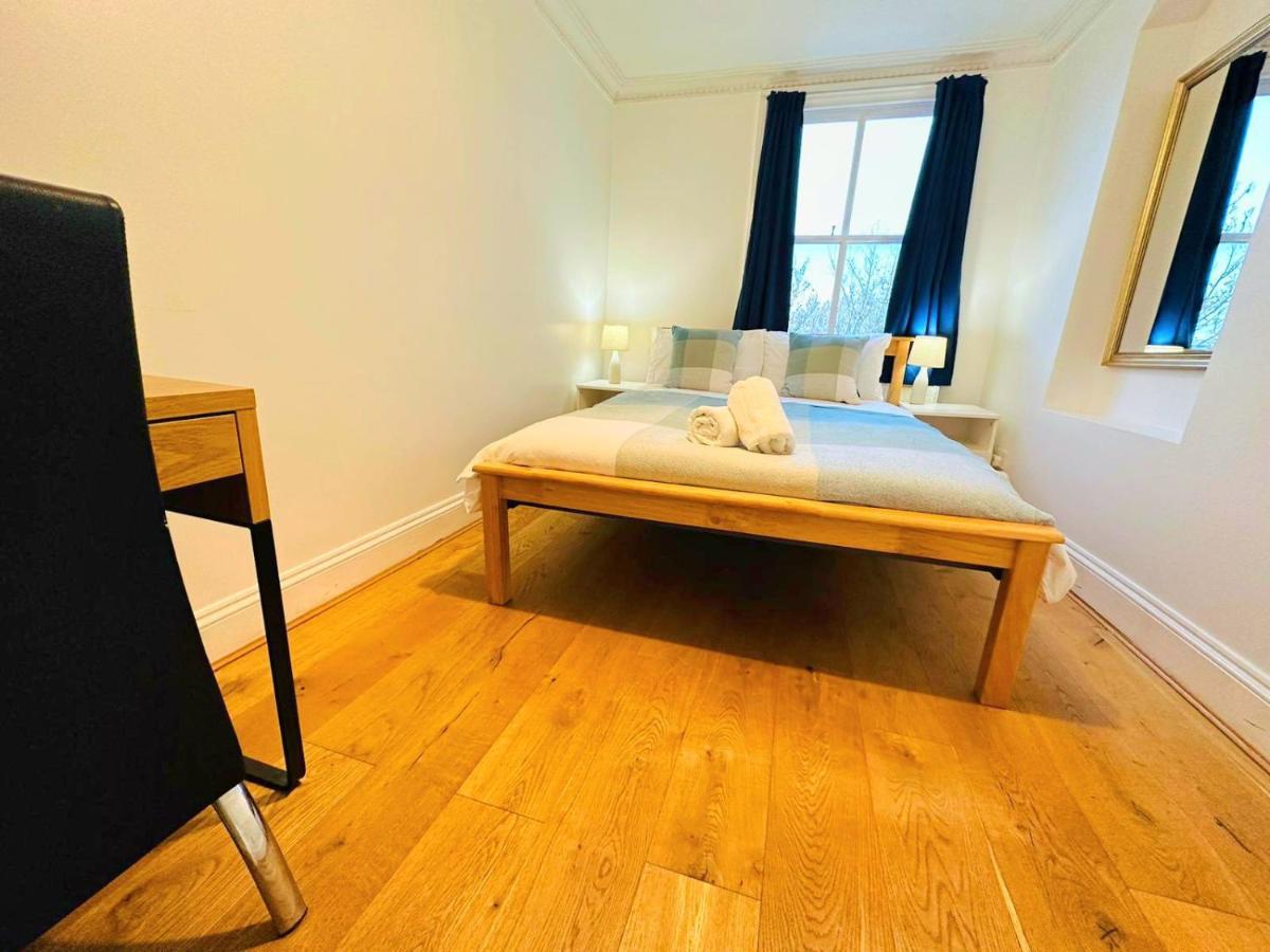Cosy Home In Kensington - Great Location! 3 Minutes Walk To Earl'S Court Station Лондон Экстерьер фото